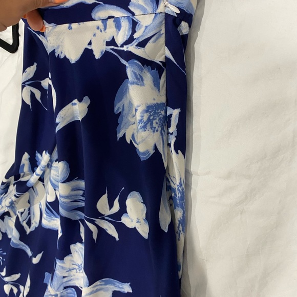 Lulu’s Two Piece Blue Floral Dress, M - Picture 2 of 3